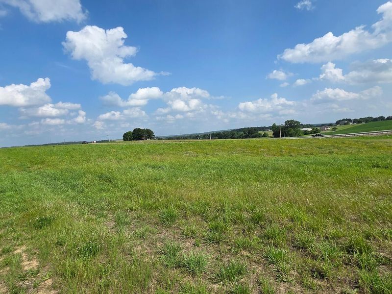 0 State Route 22 Road NW, Unit Sheridan E, Somerset, OH 43783 Photo 4