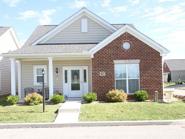 427 Republic Way , Marion, OH 43302