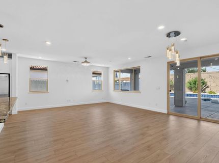 9673 Sedgefield Cir, Elk Grove, CA 95624 Photo