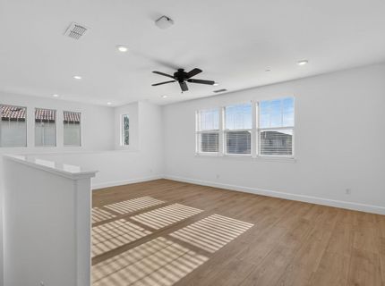 9673 Sedgefield Cir, Elk Grove, CA 95624 Photo