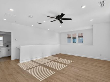 9673 Sedgefield Cir, Elk Grove, CA 95624 Photo
