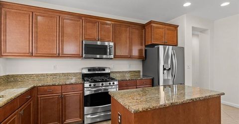 375 Applegate Dr, Oakdale, CA 95361 Photo