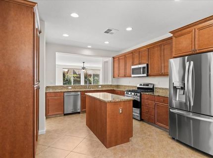 375 Applegate Dr, Oakdale, CA 95361 Photo