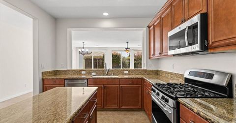 375 Applegate Dr, Oakdale, CA 95361 Photo
