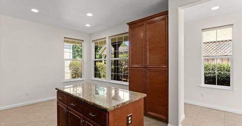 375 Applegate Dr, Oakdale, CA 95361 Photo