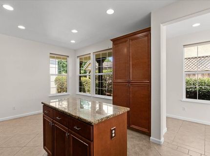 375 Applegate Dr, Oakdale, CA 95361 Photo
