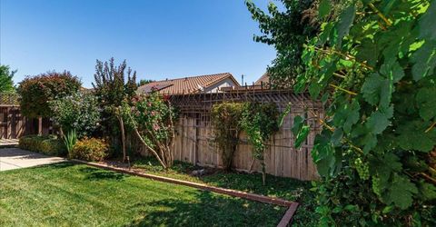 375 Applegate Dr, Oakdale, CA 95361 Photo