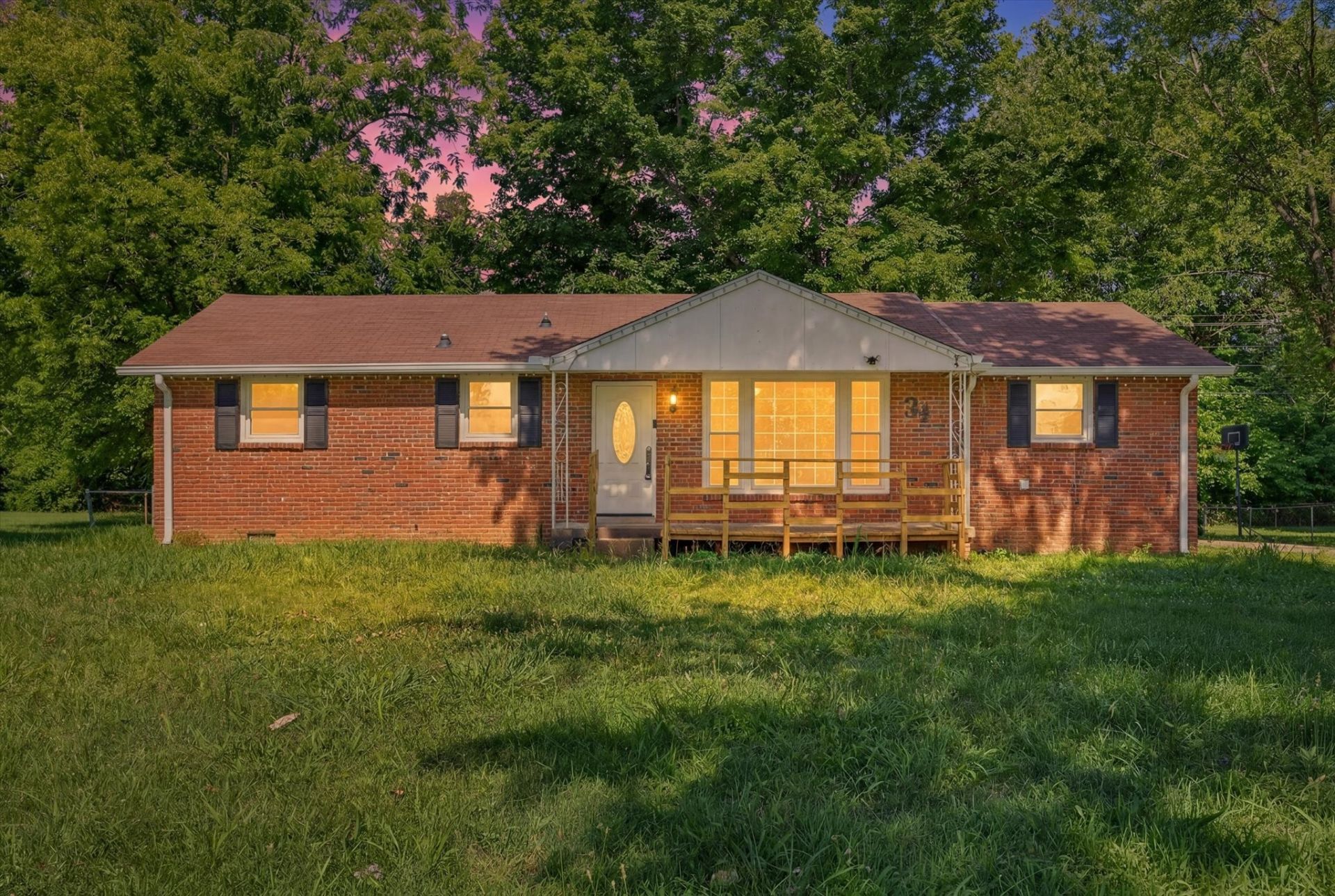 31 Charlemagne Blvd, Clarksville, TN 37042 Main Photo