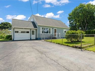 104 Rahway Road, Rochester, NY 14606