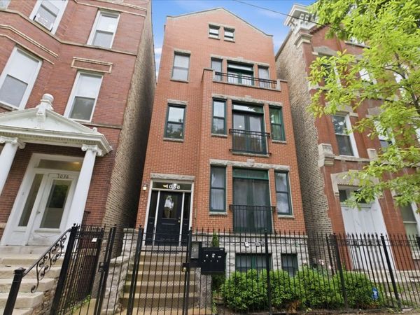 1038 N Marshfield Avenue, Unit 3, Chicago, IL 60622