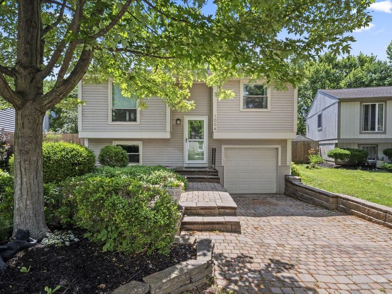 1004 Swanton Court, Westerville, OH 43081 Photo 2