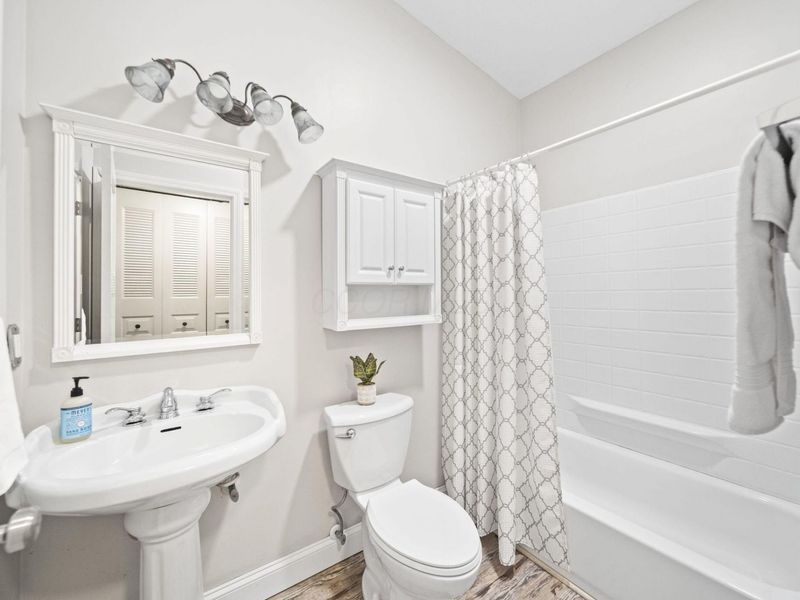 1004 Swanton Court, Westerville, OH 43081 Photo 21