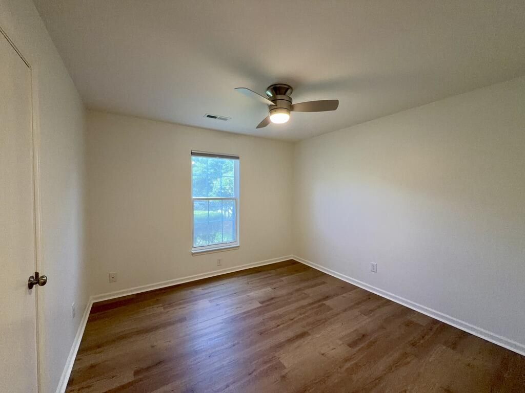 2004 Presidio Drive Photo 14