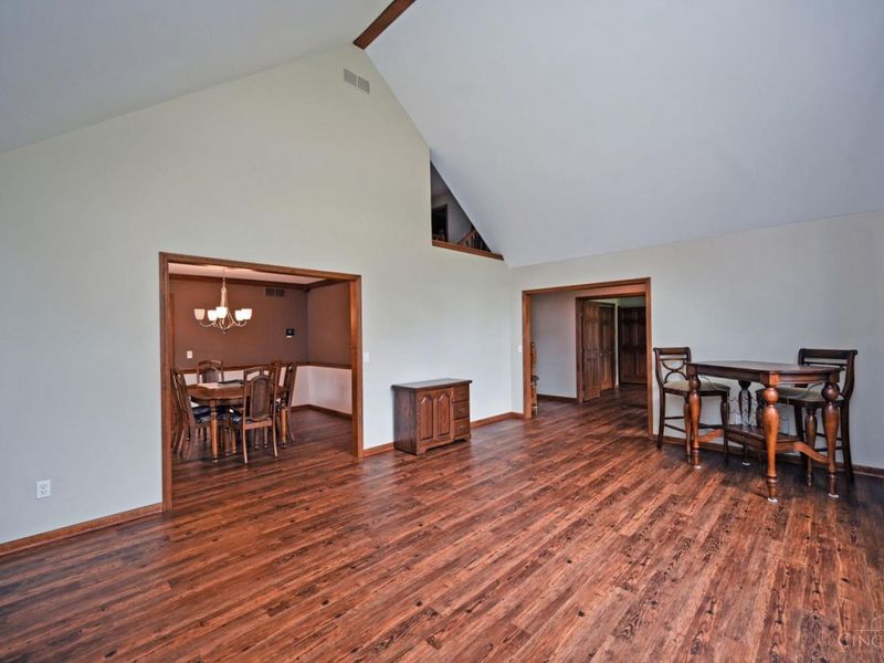 8405 Toddcreek Circle, West Chester, OH 45069 Photo 11