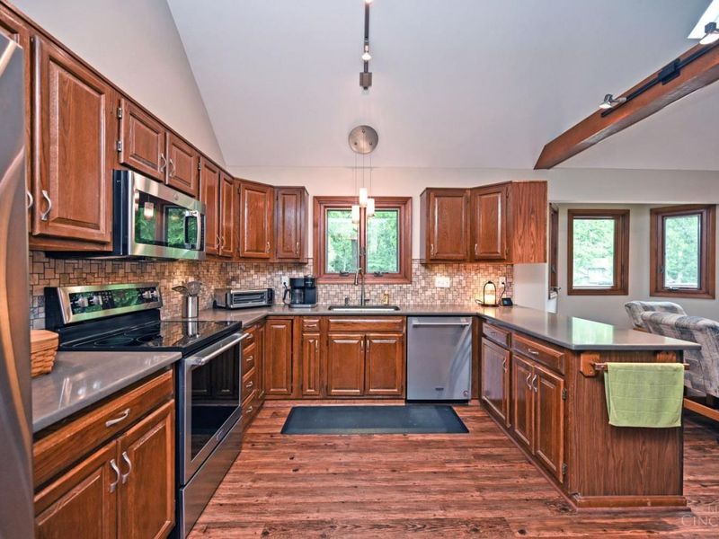 8405 Toddcreek Circle, West Chester, OH 45069 Photo 15