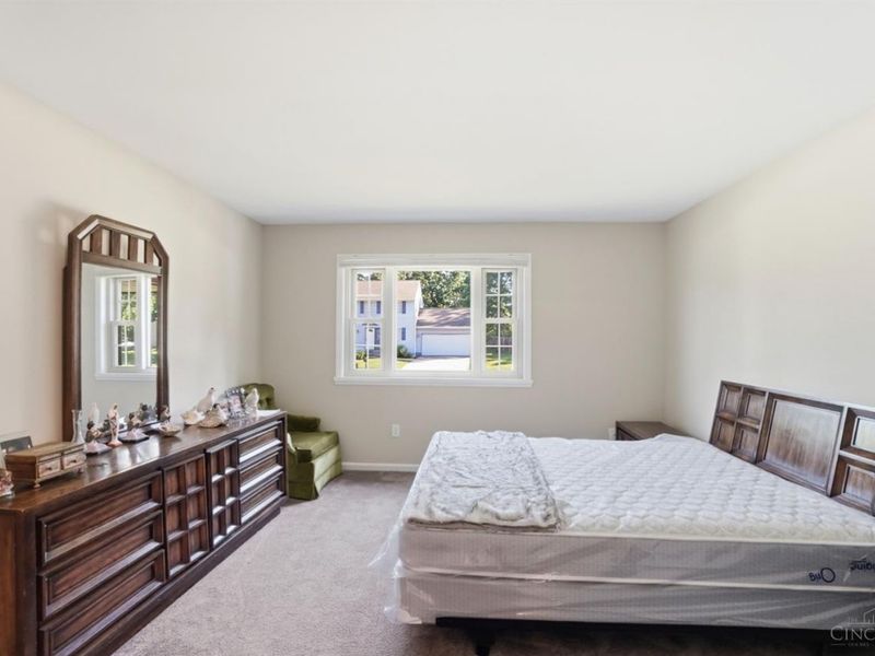 1563 Lemontree Drive, Forest Park, OH 45240 Photo 11