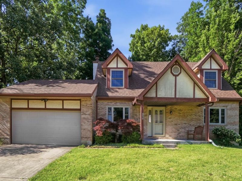 1563 Lemontree Drive, Forest Park, OH 45240 Photo 2