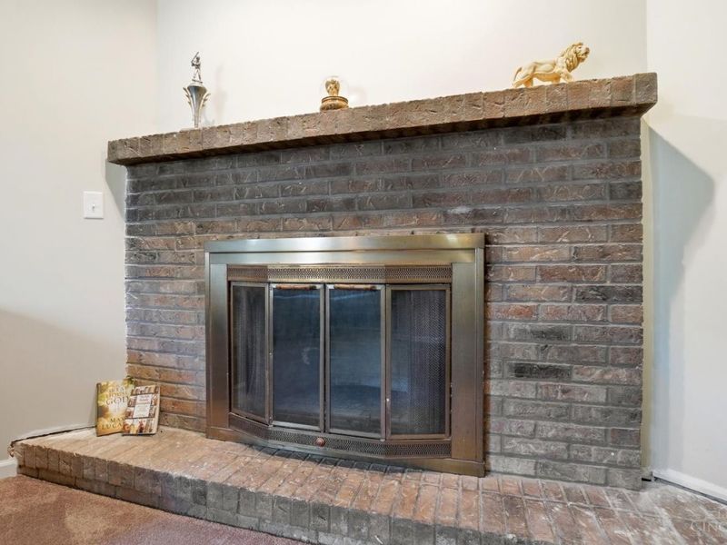 1563 Lemontree Drive, Forest Park, OH 45240 Photo 5