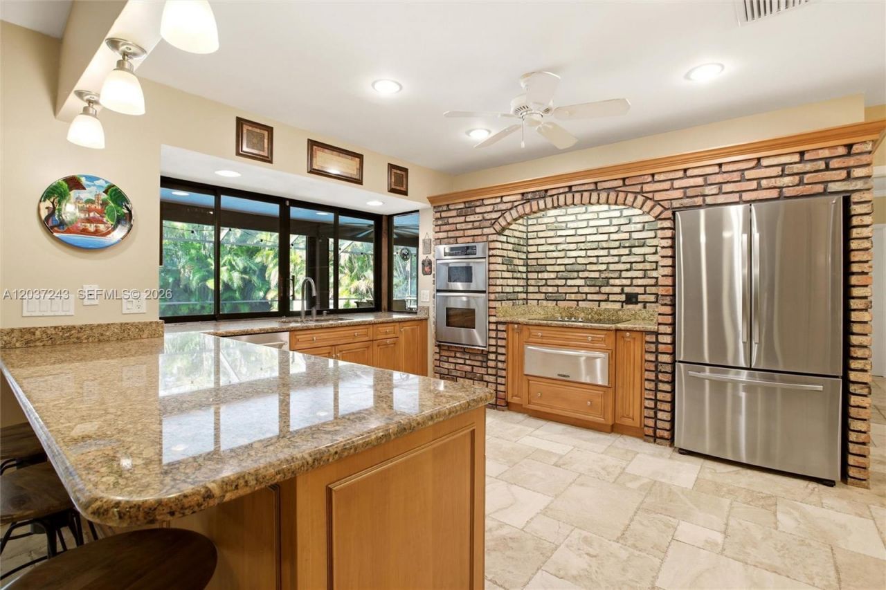 7880 SW 180th Ter , Palmetto Bay, FL 33157 Photo