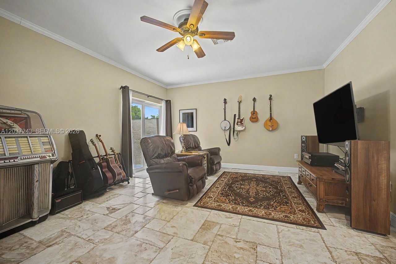 7880 SW 180th Ter, Palmetto Bay, FL 33157 Photo