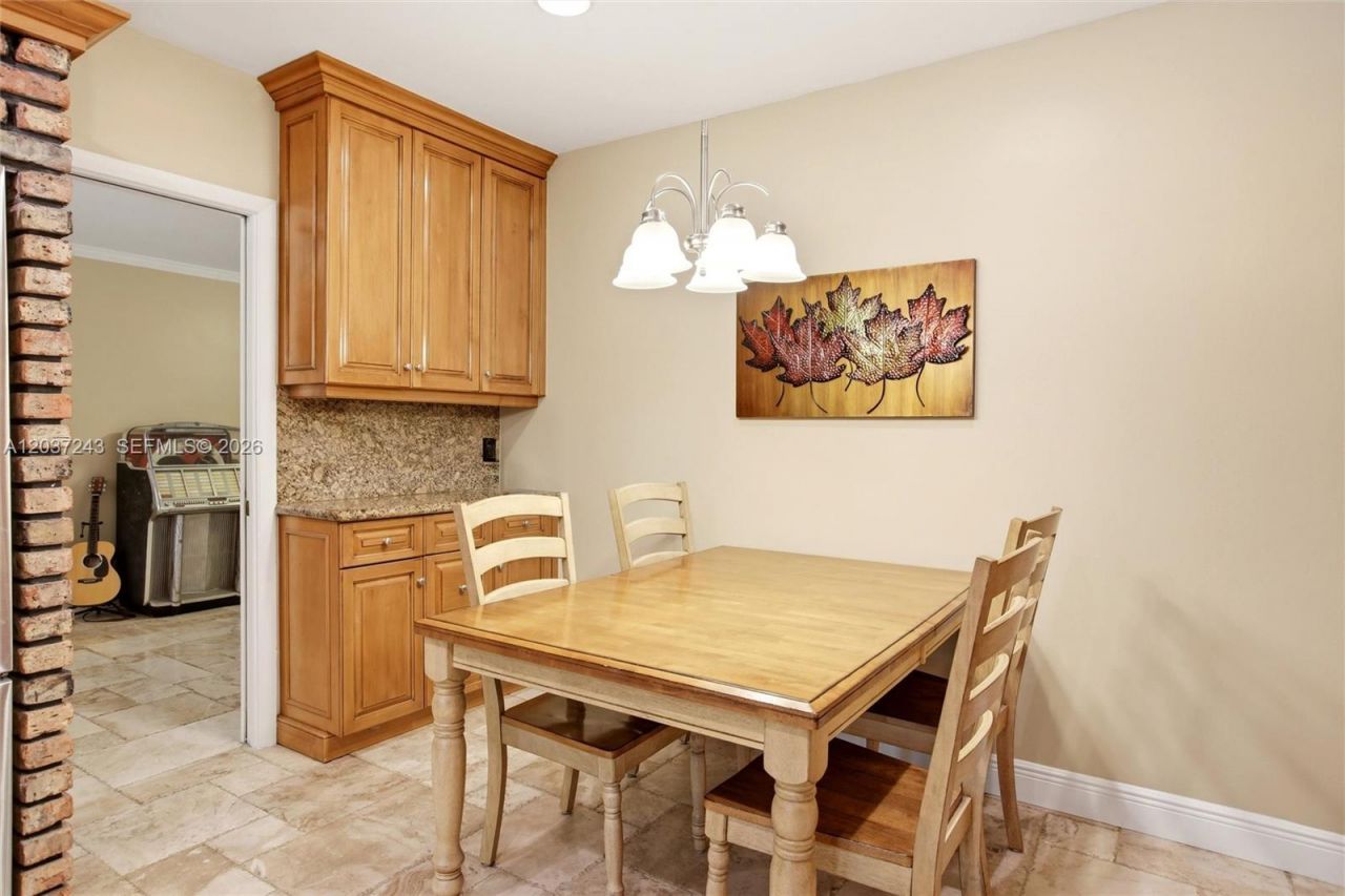 7880 SW 180th Ter , Palmetto Bay, FL 33157 Photo