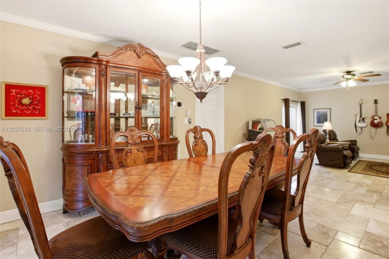 7880 SW 180th Ter , Palmetto Bay, FL 33157 Photo