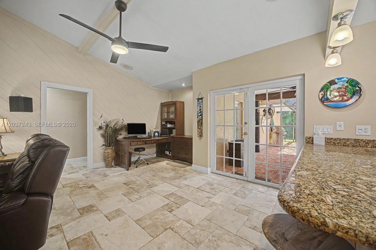 7880 SW 180th Ter, Palmetto Bay, FL 33157 Photo