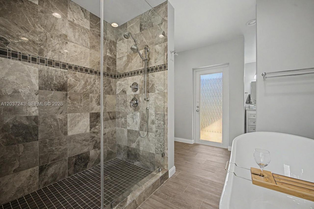 7880 SW 180th Ter, Palmetto Bay, FL 33157 Photo