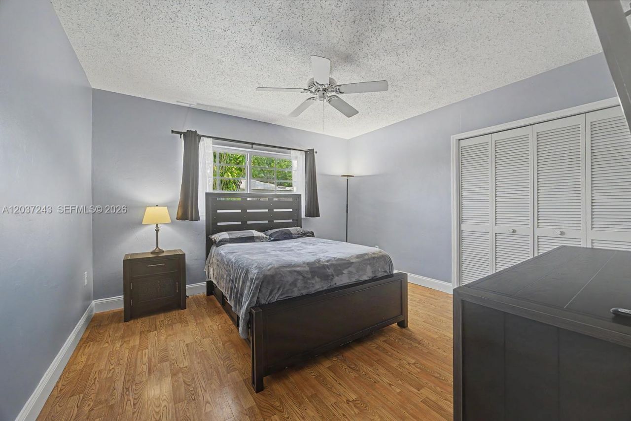 7880 SW 180th Ter, Palmetto Bay, FL 33157 Photo