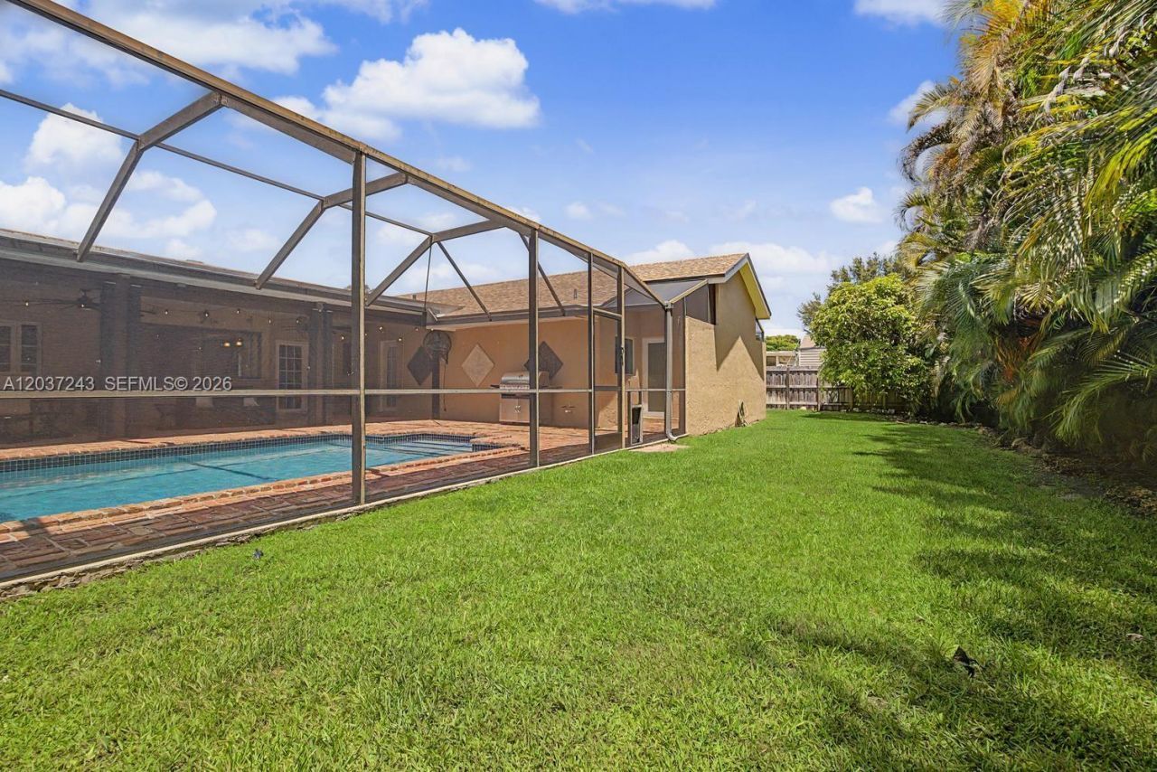 7880 SW 180th Ter, Palmetto Bay, FL 33157 Photo