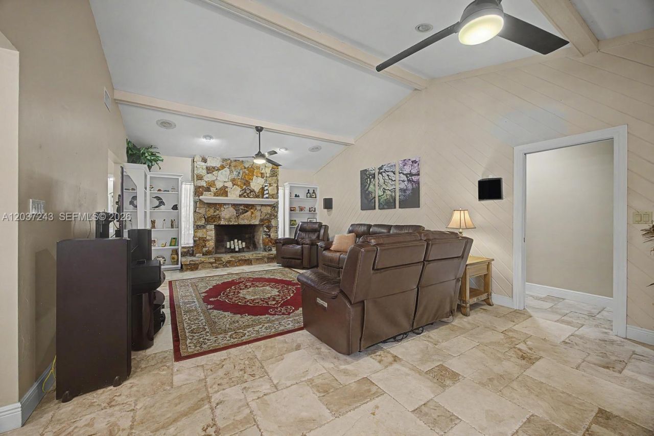 7880 SW 180th Ter, Palmetto Bay, FL 33157 Photo
