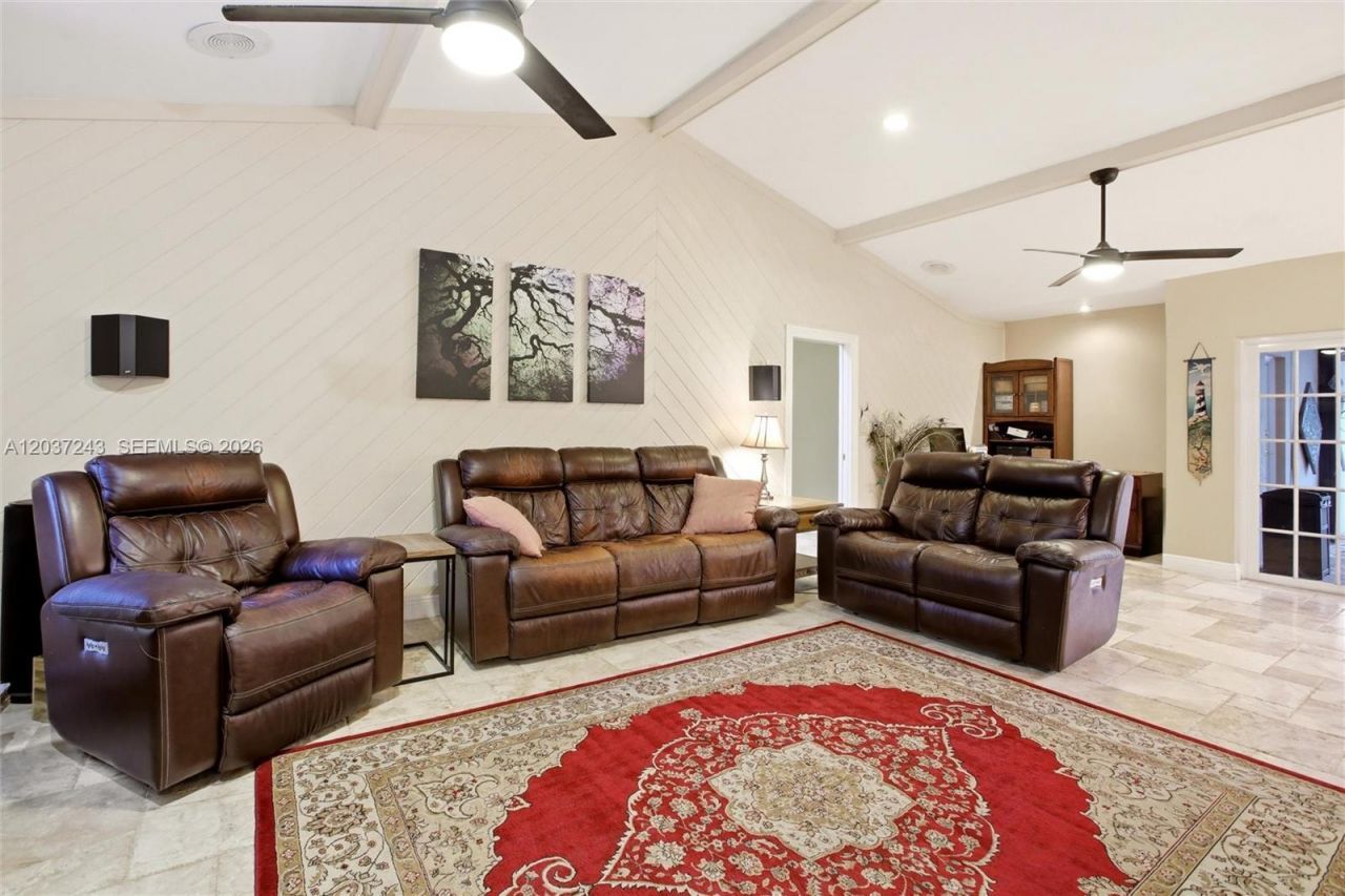 7880 SW 180th Ter , Palmetto Bay, FL 33157 Photo