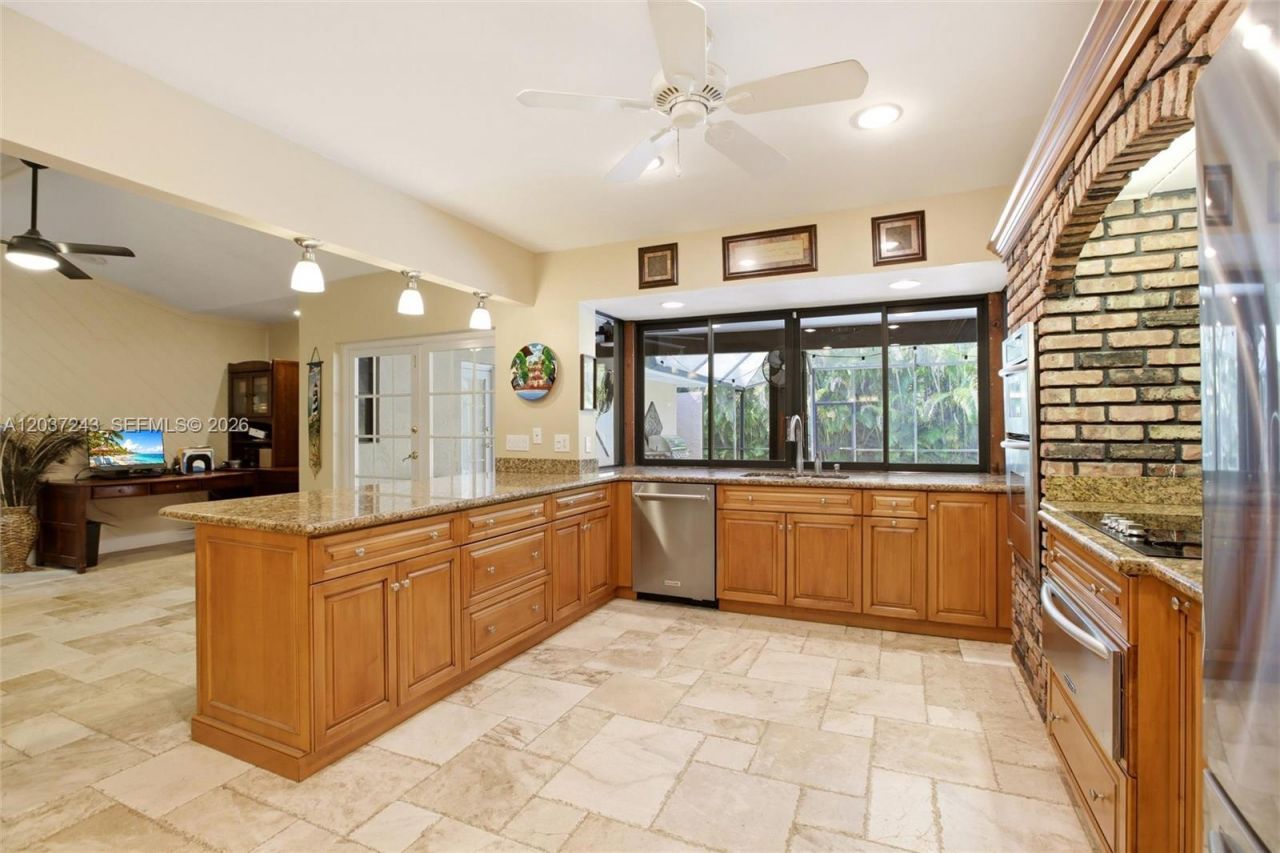 7880 SW 180th Ter , Palmetto Bay, FL 33157 Photo