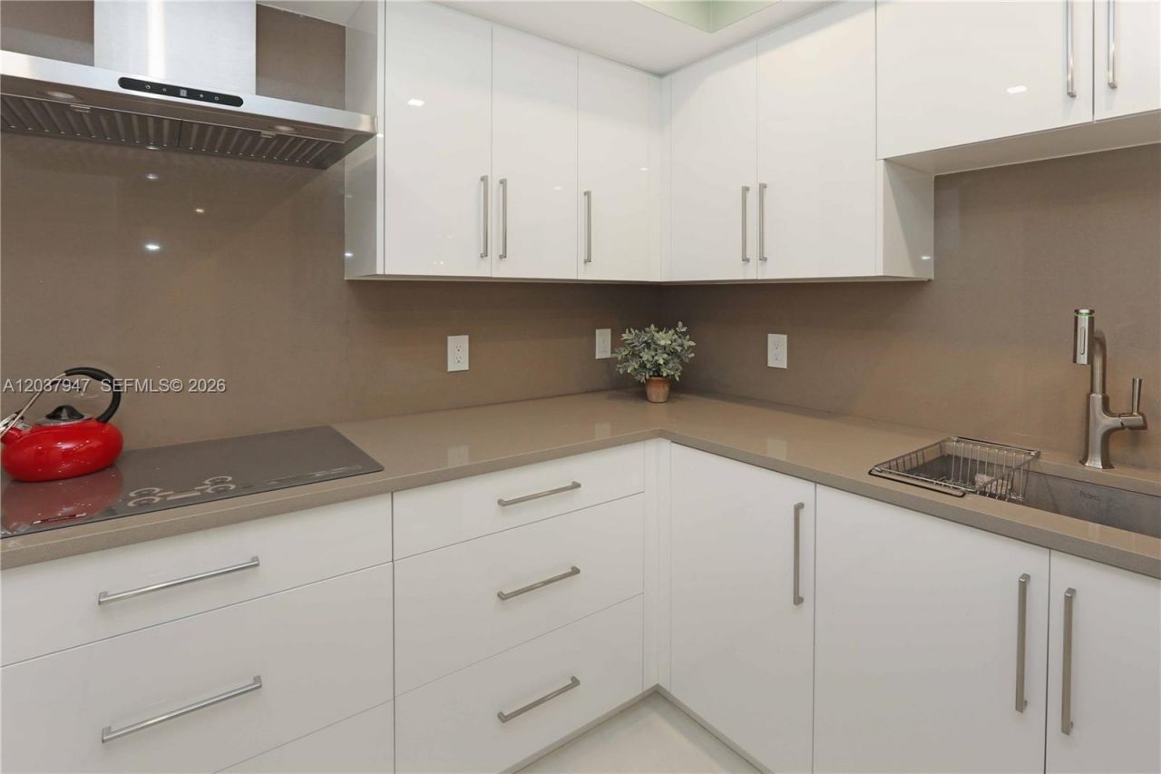 3900 Galt Ocean Dr , Unit 403, Fort Lauderdale, FL 33308 Photo