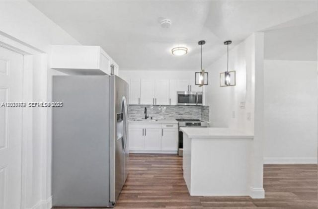 1040 NW 23rd Ter , Fort Lauderdale, FL 33311 Photo