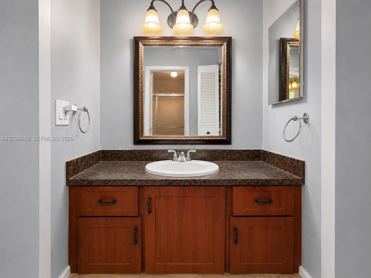 5476 Gate Lake Rd, Unit 5476, Tamarac, FL 33319 Photo