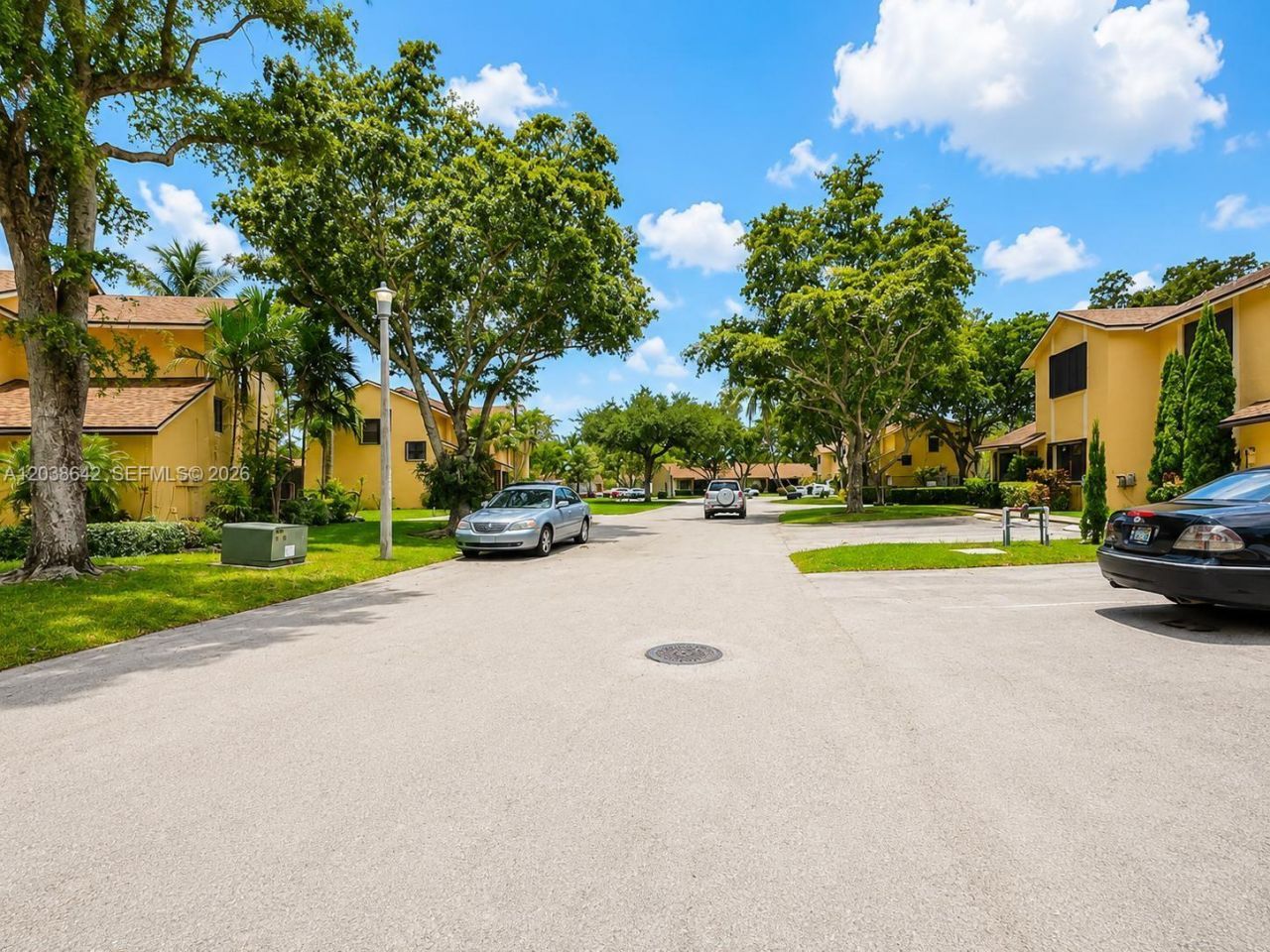 5476 Gate Lake Rd, Unit 5476, Tamarac, FL 33319 Photo