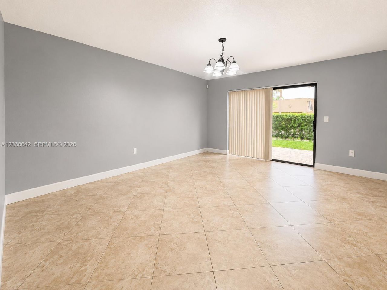 5476 Gate Lake Rd, Unit 5476, Tamarac, FL 33319 Photo