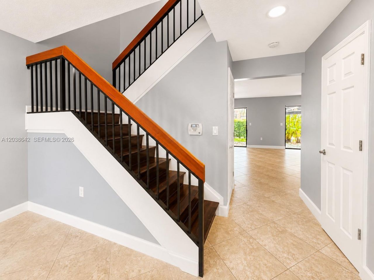 5476 Gate Lake Rd, Unit 5476, Tamarac, FL 33319 Photo