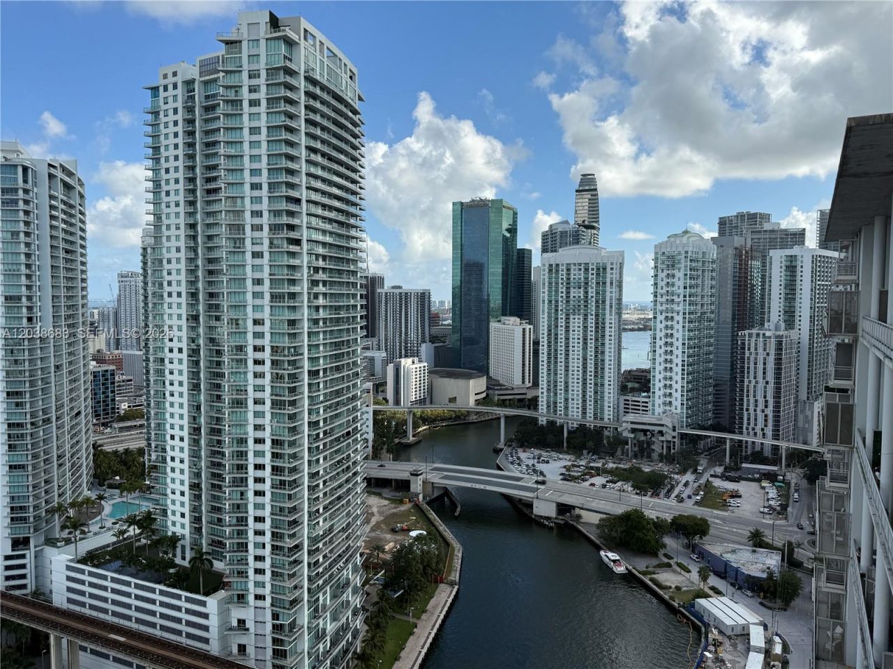 185 SW 7th St , Unit 3311, Miami, FL 33130 Photo