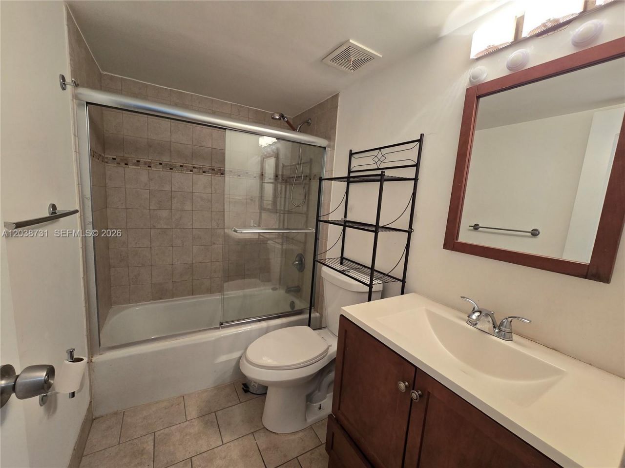 1800 Sans Souci Blvd, Unit 314, North Miami, FL 33181 Photo