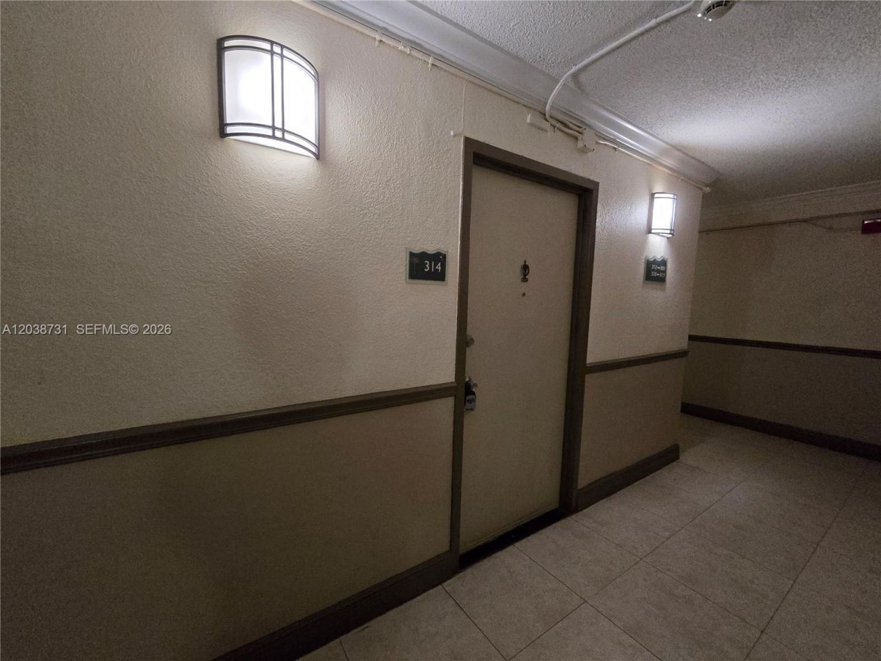 1800 Sans Souci Blvd, Unit 314, North Miami, FL 33181 Photo