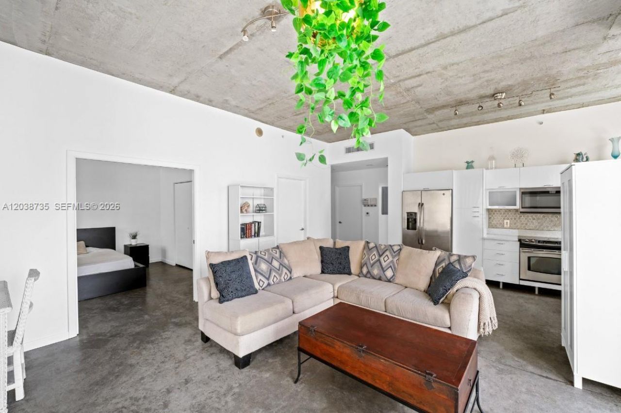 133 NE 2nd Ave , Unit 1112, Miami, FL 33132 Photo