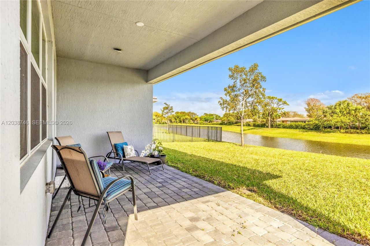 4242 Rosa Dr , Deerfield Beach, FL 33064 Photo