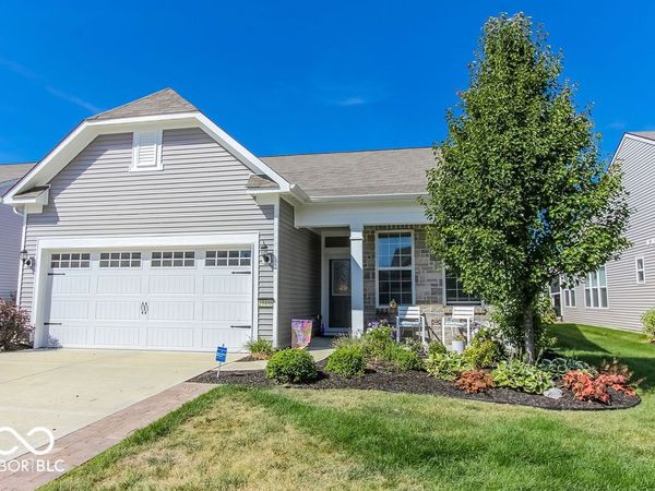 13496 Mosaic Street , Fishers, IN 46037