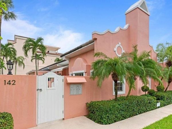 142 Peruvian Avenue, Unit 1020, Palm Beach, FL 33480