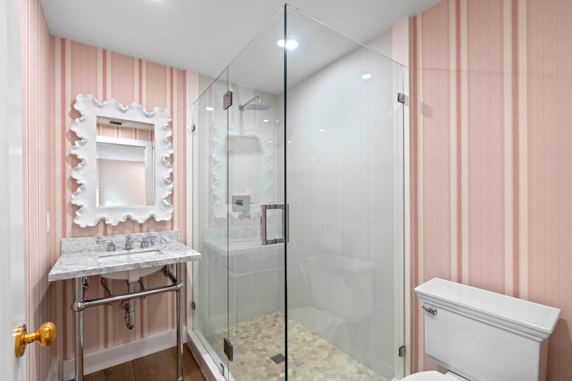 142 Peruvian Avenue, Unit 1020, Palm Beach, FL 33480 Photo