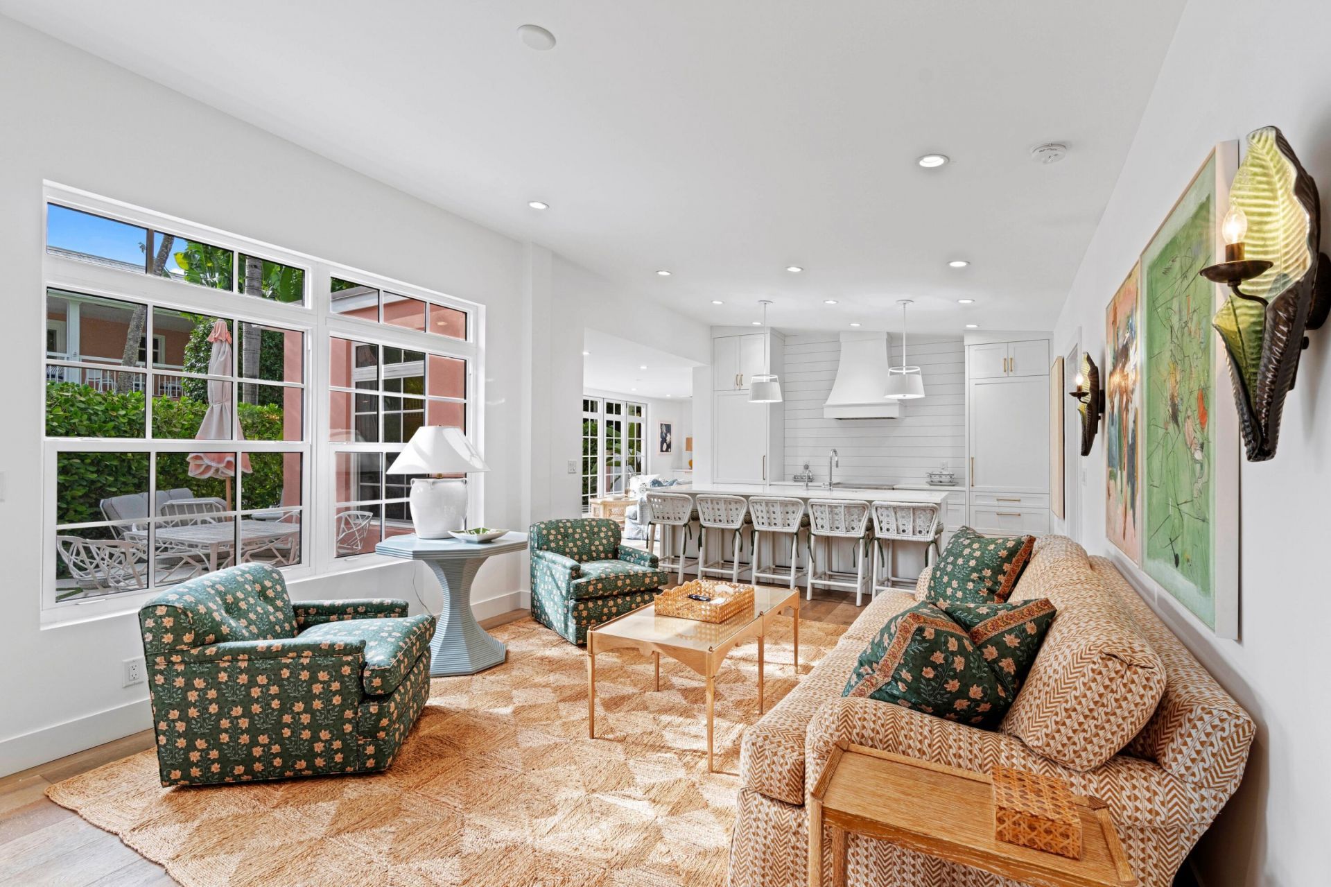 142 Peruvian Avenue, Unit 1020, Palm Beach, FL 33480 Photo