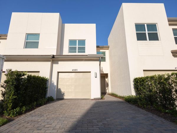 4985 Navali Drive, Lake Worth, FL 33467