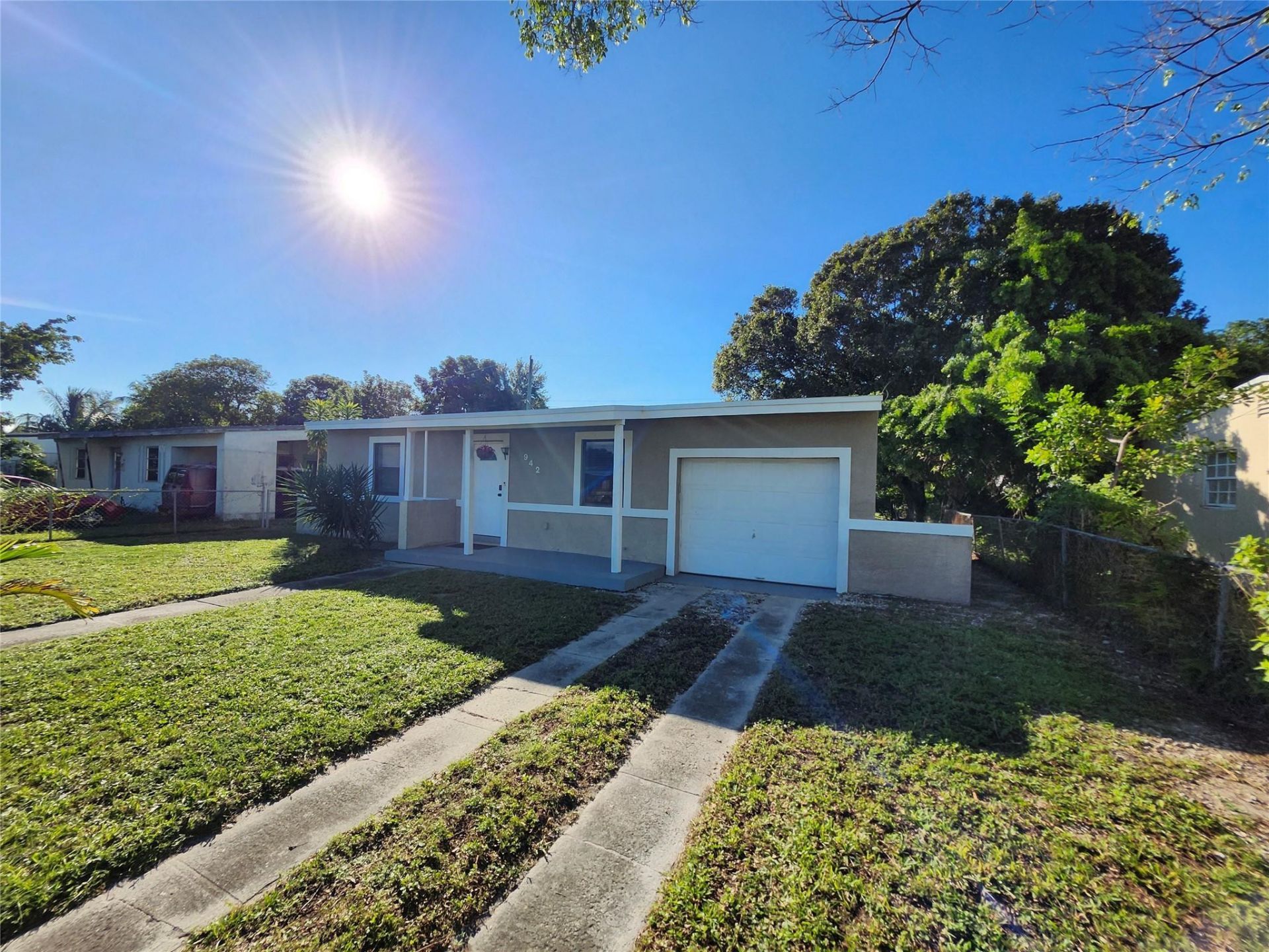 942 NW 12th Street, Fort Lauderdale, FL 33311 Photo